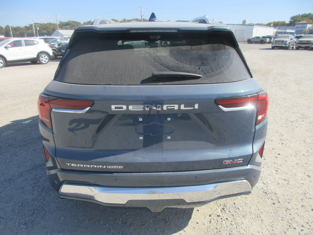 New 2027 GMC Terrain Denali AWD/4WD image 5