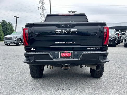 Used 2024 GMC Sierra 2500 Denali w/ Denali Reserve Package AWD/4WD image 10