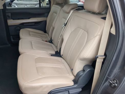 Used 2024 Ford Expedition Max Limited RWD image 20