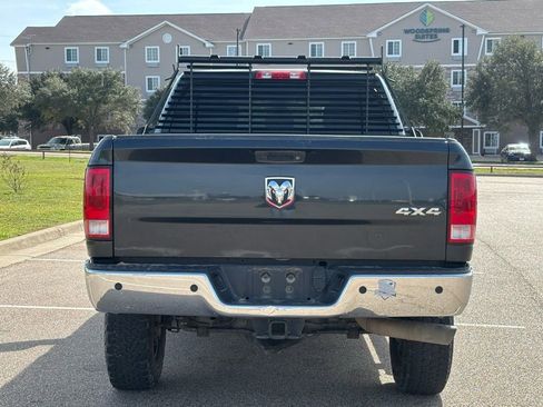 Used 2017 RAM 2500 Tradesman w/ Chrome Appearance Group image 5