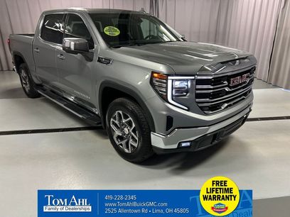 New 2026 GMC Sierra 1500 SLT w/ SLT Premium Package