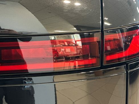 Used 2025 Land Rover Range Rover Sport Autobiography image 46