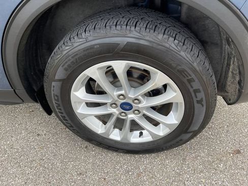 Used 2020 Ford Escape SE AWD/4WD image 40