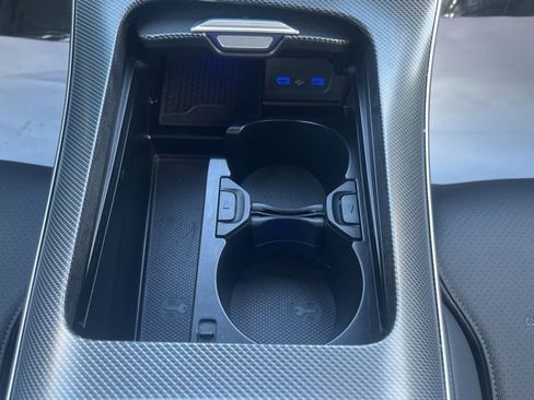 Used 2024 Mercedes-Benz C 300 4MATIC Sedan image 24