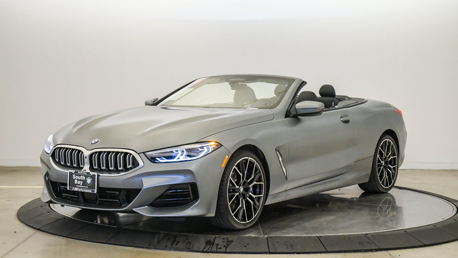Used 2026 BMW 840i Convertible RWD image 30