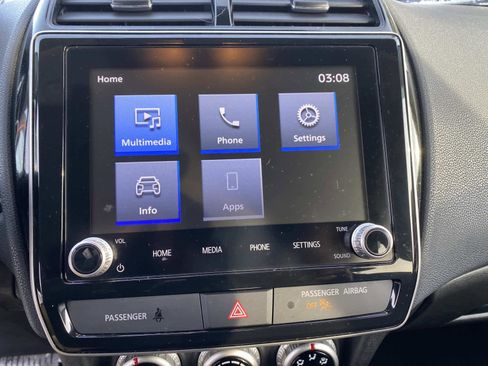 Used 2022 Mitsubishi Outlander Sport SE image 27