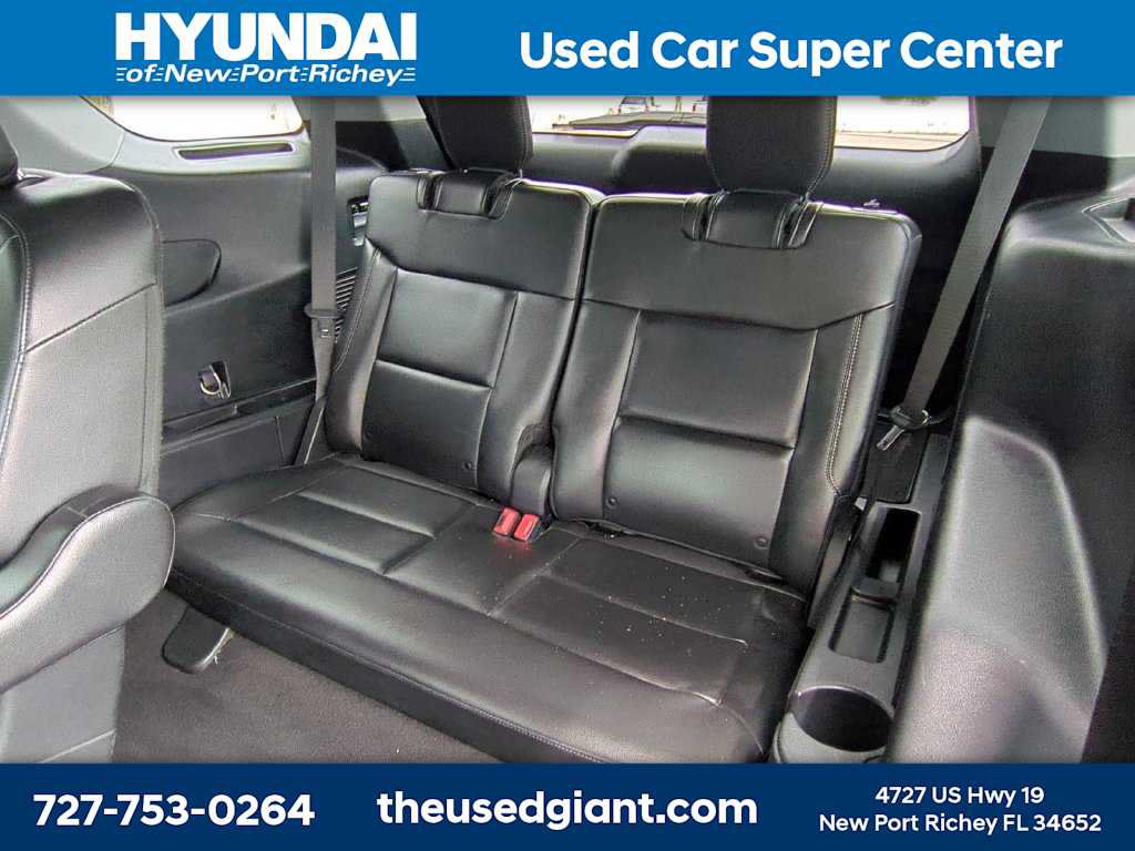 Used 2022 Ford Explorer Limited w/ Equipment Group 301A RWD image 15