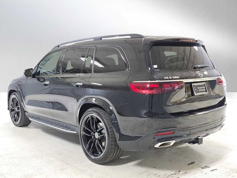 New 2026 Mercedes-Benz GLS 580 4MATIC image 5