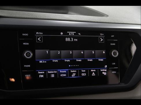 Certified 2023 Volkswagen Taos SE AWD/4WD image 10