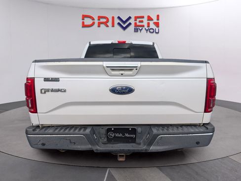 Used 2015 Ford F150 Lariat image 4