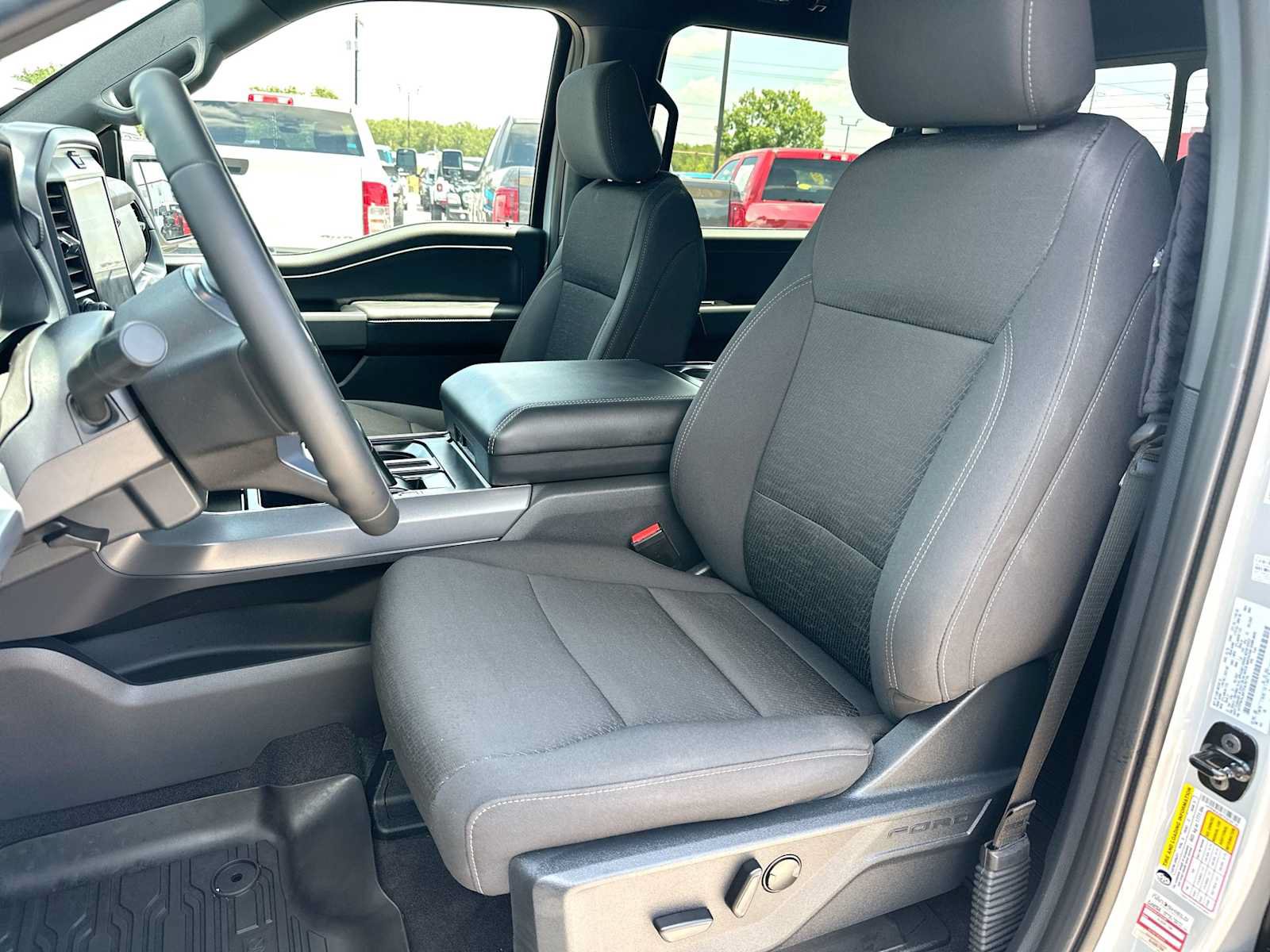 Used 2026 Ford F150 XLT w/ Equipment Group 302A MID AWD/4WD image 17