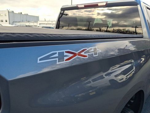 Used 2019 Chevrolet Silverado 1500 Custom w/ Custom Value Package image 16