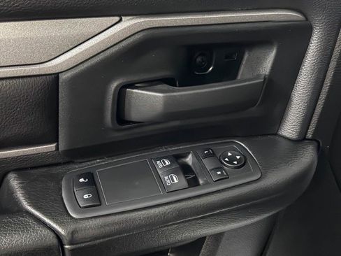 Used 2021 RAM 5500 Tradesman image 27