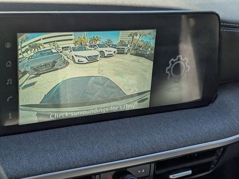 Used 2025 Nissan Kicks SV w/ SV Premium Package image 23