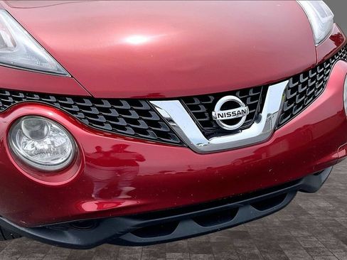 Used 2016 Nissan Juke S FWD image 4