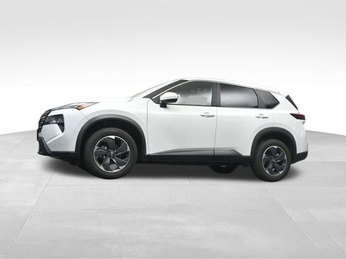 Used 2024 Nissan Rogue SV FWD image 10