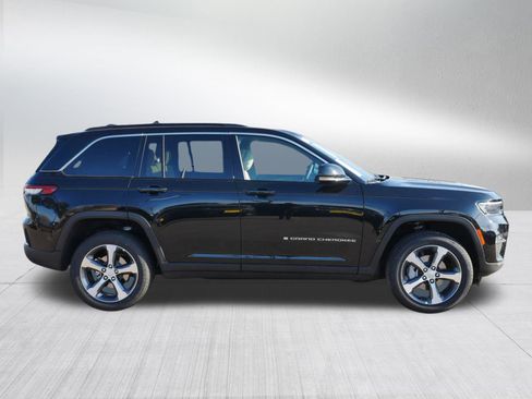 New 2025 Jeep Grand Cherokee Limited w/ Trailer Tow Package image 8