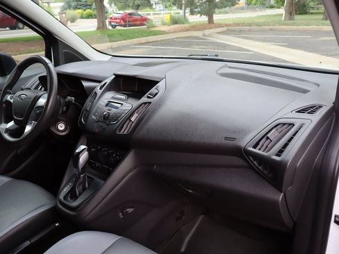 Used 2017 Ford Transit Connect XL FWD image 17