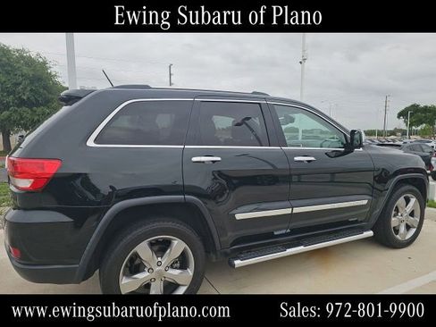 Used 2013 Jeep Grand Cherokee Overland image 4