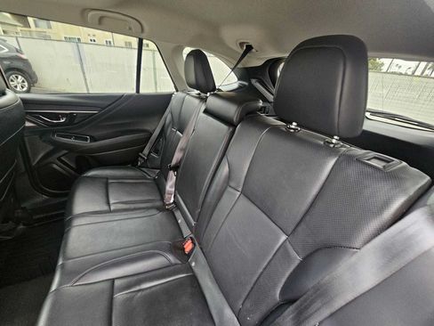 Used 2023 Subaru Outback Touring XT AWD/4WD image 17