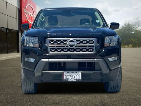 Used 2024 Nissan Frontier SV w/ SV Convenience Package RWD image 11