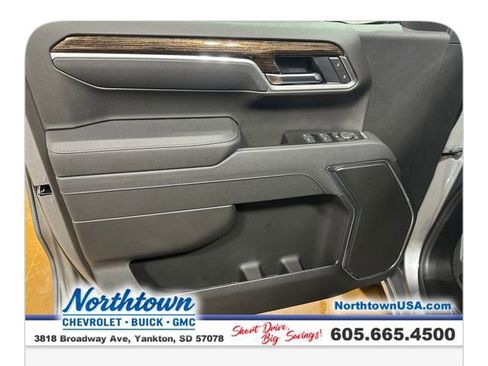 New 2026 GMC Sierra 1500 Elevation image 10