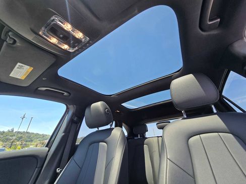 Used 2023 Mercedes-Benz GLA 250 image 22