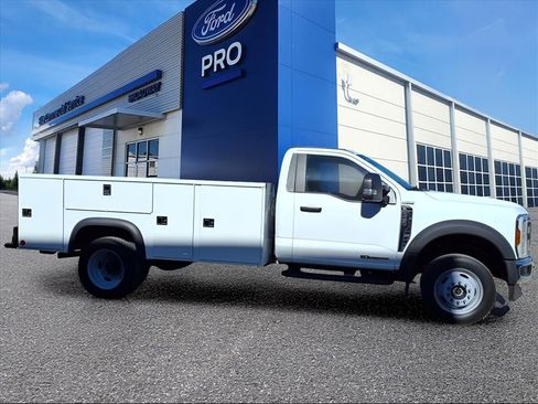 Used 2024 Ford F450 XL w/ Snow Plow Prep Package image 2