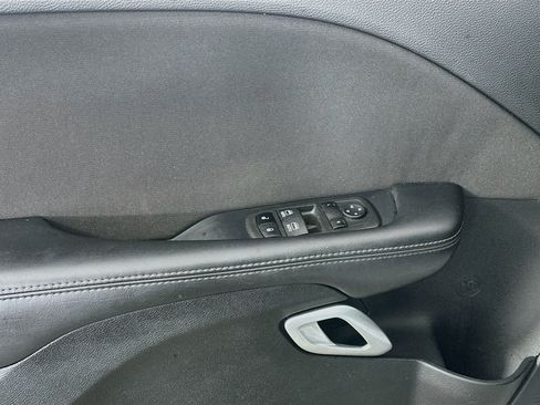 Used 2022 Dodge Challenger R/T Scat Pack w/ Driver Convenience Group RWD image 15