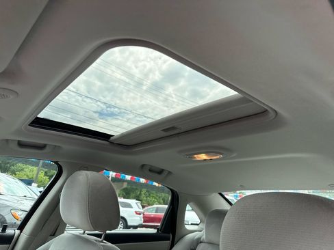 Used 2014 Chevrolet Impala LT w/ LT Sunroof Package FWD image 21