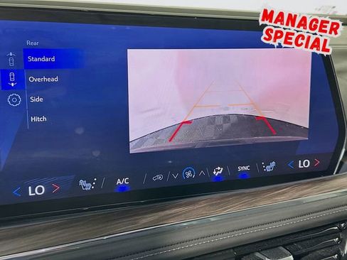 Used 2025 Chevrolet Tahoe LT RWD image 17