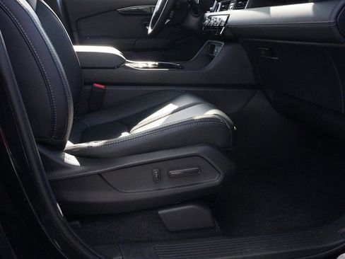 Used 2025 Honda Pilot Touring image 28