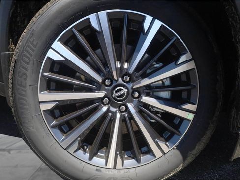 New 2026 Nissan Pathfinder Platinum w/ Cargo Package AWD/4WD image 3