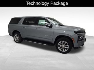 New 2025 Chevrolet Suburban Premier video 2