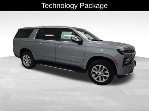 New 2025 Chevrolet Suburban Premier image 2