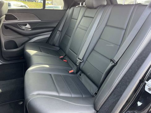 Certified 2025 Mercedes-Benz GLE 350 4MATIC image 16