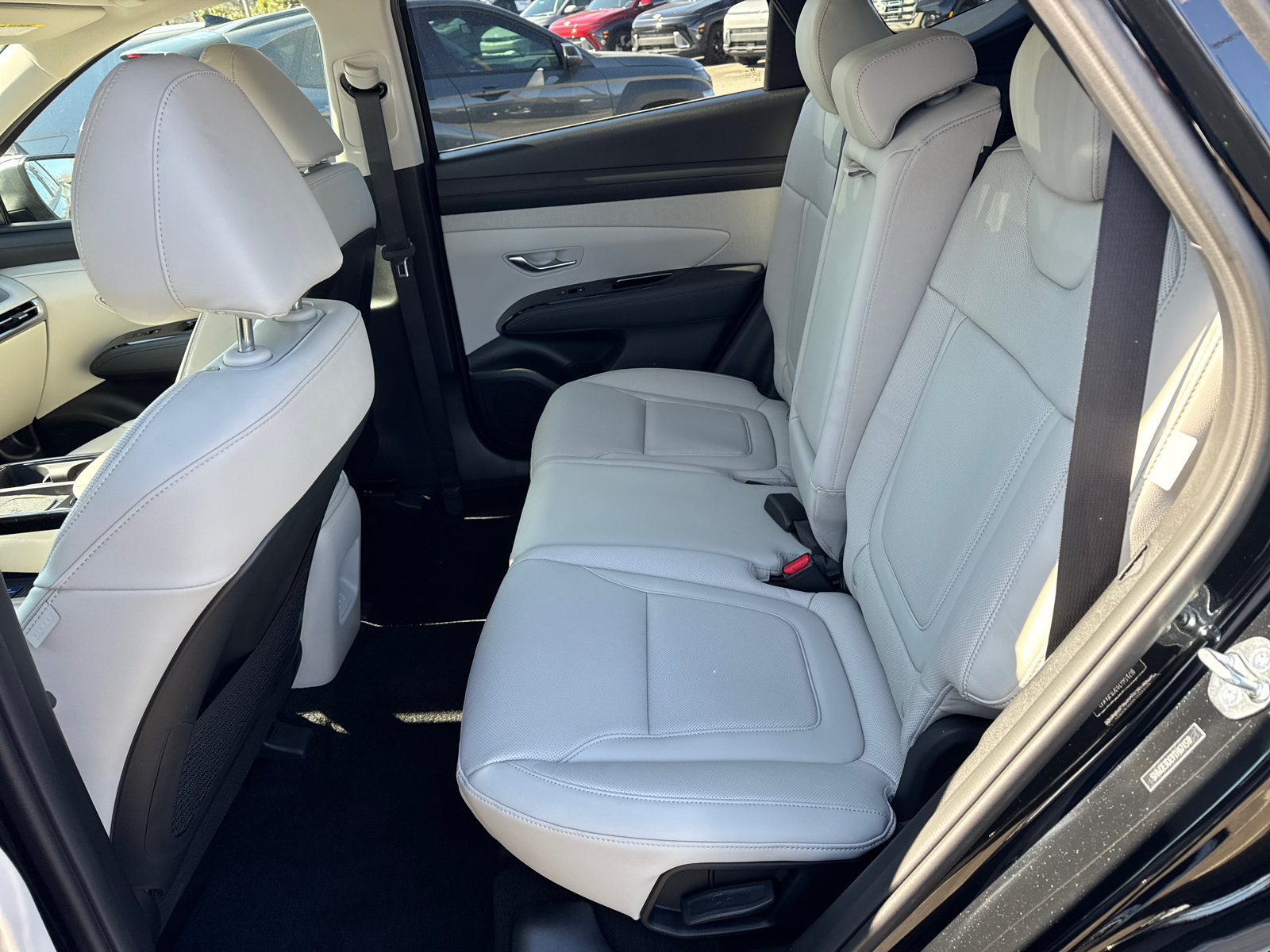 New 2026 Hyundai Tucson Limited FWD image 12