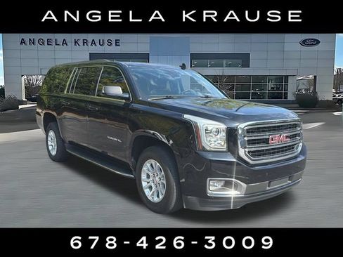 Used 2020 GMC Yukon XL SLT w/ Open Road Package RWD image 1