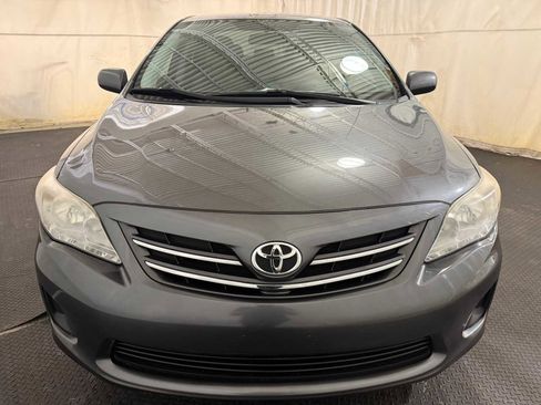 Used 2013 Toyota Corolla LE image 3