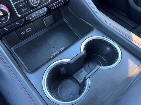 Used 2021 Chevrolet Suburban RST w/ Rear Media and Nav Package image 27