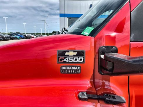 Used 2003 Chevrolet Kodiak C4500 2WD Regular Cab image 24