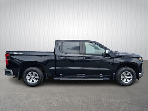 Used 2020 Chevrolet Silverado 1500 LT w/ All-Star Edition image 7