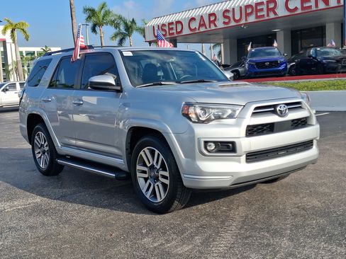 Used 2022 Toyota 4Runner TRD Sport RWD image 2
