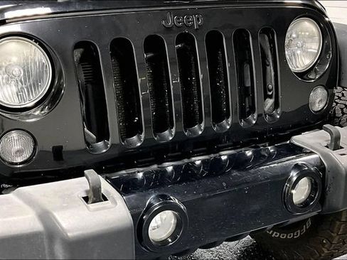 Used 2014 Jeep Wrangler Sport AWD/4WD image 24