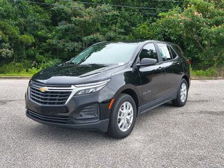 Used 2024 Chevrolet Equinox LS w/ LS Convenience Package image 1