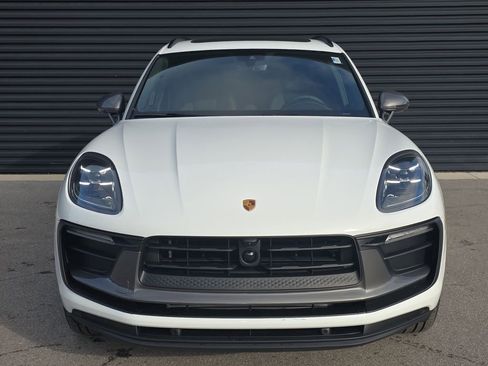 New 2026 Porsche Macan Turbo image 8