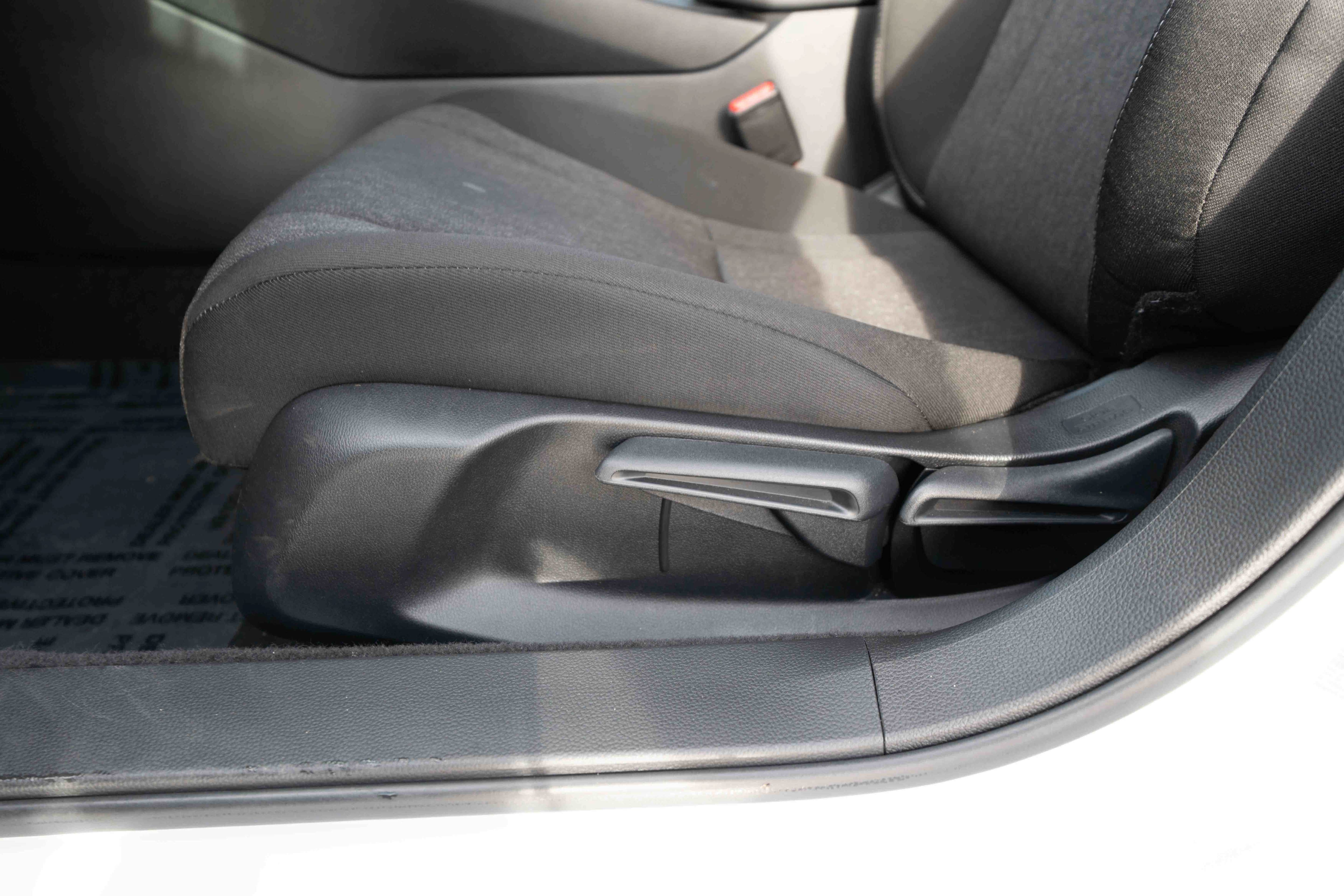 Certified 2025 Honda Accord LX image 12