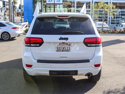 Used 2019 Jeep Grand Cherokee Altitude image 6