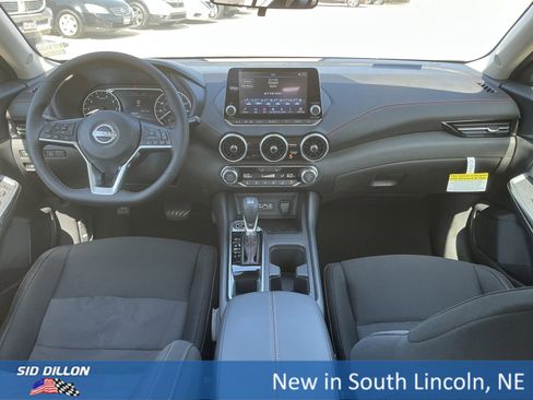 New 2025 Nissan Sentra SR w/ Midnight Edition image 5