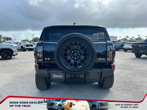 New 2026 GMC Hummer EV SUV image 6